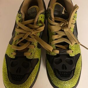 Nike Dunk Low Halloween Skull Size 8